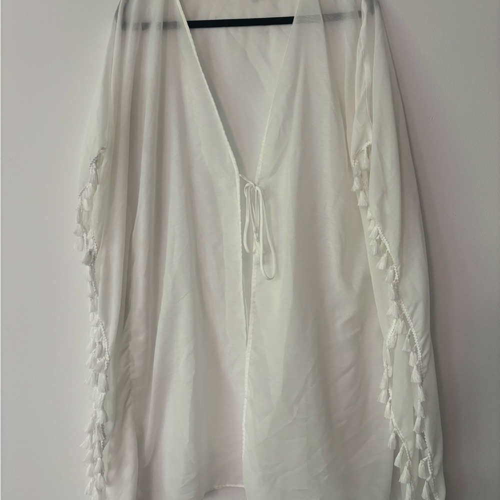 🔥HOT🔥 Forever 21 White Tassel Kimono Coverup